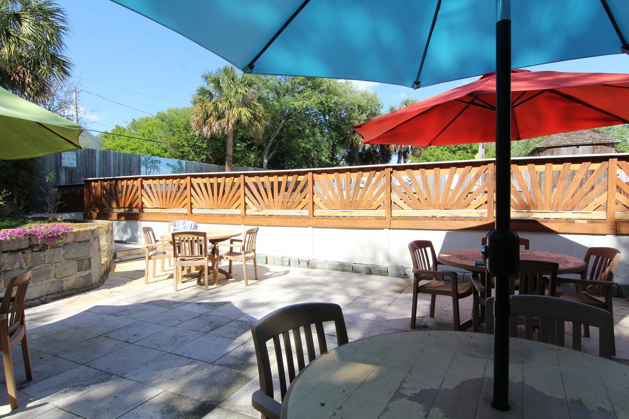 Holliday Inn Of Folly Beach Exterior foto